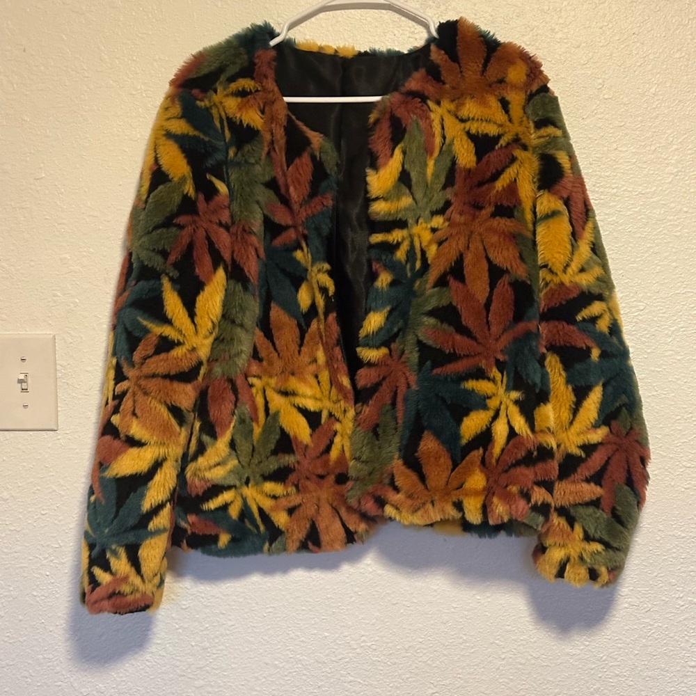 Colorful Leaf Pattern Faux Fur Jacket
